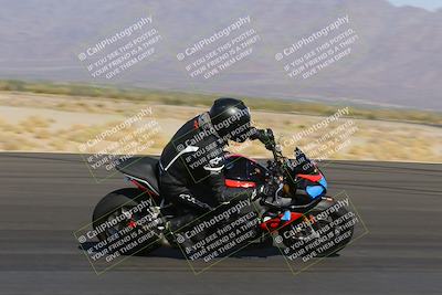 media/Nov-28-2022-Moto Forza (Mon) [[c5a51e62ca]]/B Group/Session 2 (Turn 12 Inside)/